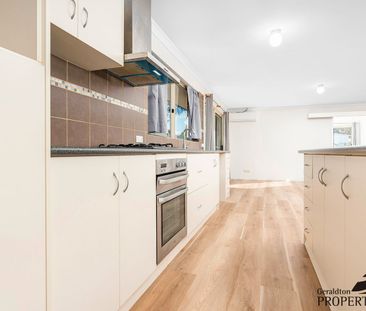 Beautiful Family Home in Spalding - Photo 6