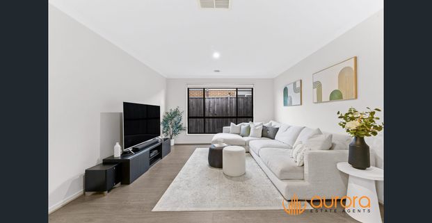 Lifestyle living in a well-connected neighbourhood - Photo 1