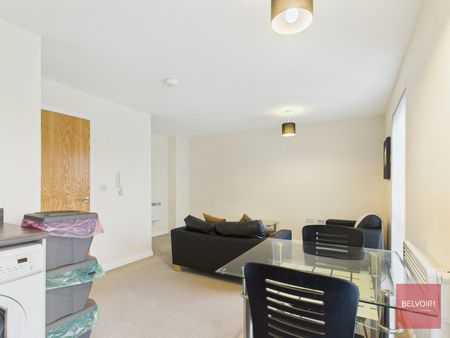 Flat to rent on - Photo 3
