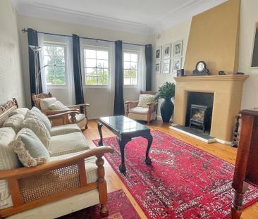 23 Sydney Avenue, Umina Beach NSW 2257 - House For Rent | Domain - Photo 1