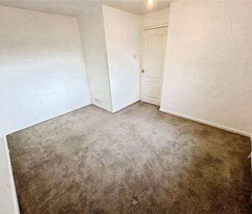 2 bedroom semi-detached house to rent - Photo 4