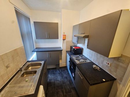 1 bedroom apartment to rent - Photo 4