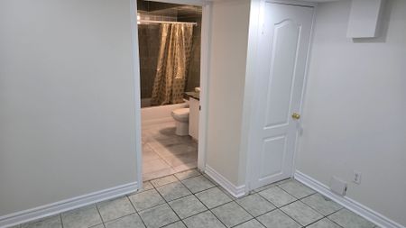 For Lease - 38 Goreridge Crescent, Brampton, Ontario - Photo 3