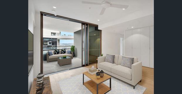 $2000 per week - Brand New Luxury Apartment 3-Bed + Study + 2-Bath + 2 Carpark Apartment in Queens Wharf Residences Brisbane City - Photo 1