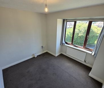 3 bedroom detached house to rent - Photo 2
