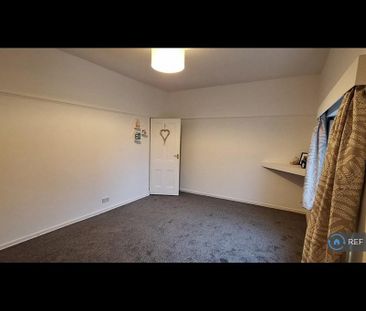 2 bedroom end of terrace house to rent - Photo 6