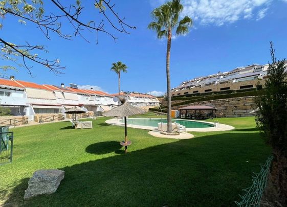 Alquiler de chalet pareado en Equitación, 3 - Photo 1