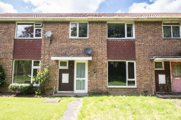 Frank Brookes Road, Cheltenham, GL51 - Photo 1