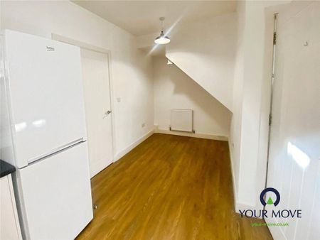 2 bedroom end of terrace house to rent - Photo 5