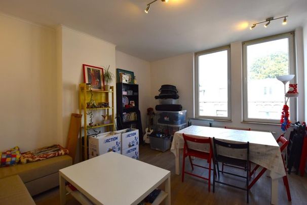 Appartement te huur - Photo 1