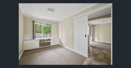 3-Bedroom Home with External Rumpus - Photo 2