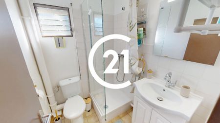 Location Appartement 66.00m² 3 pièces Fort de france - Photo 5