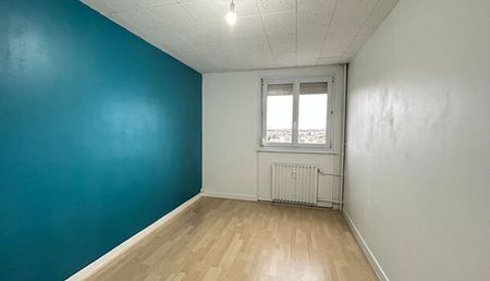 Appartement 4 pièces 67m2 REIMS 700 euros - Photo 4