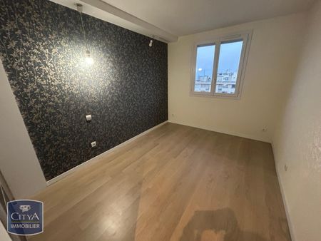 Location Appartement 3 pièces 55m² NICE 06200 - Photo 3