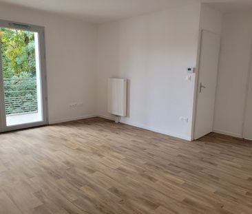 Location Appartement 2 pièces 44m² ST SAULVE 59880 - Photo 3