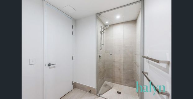 Where dynamic design meets iconic beach culture. - Photo 1