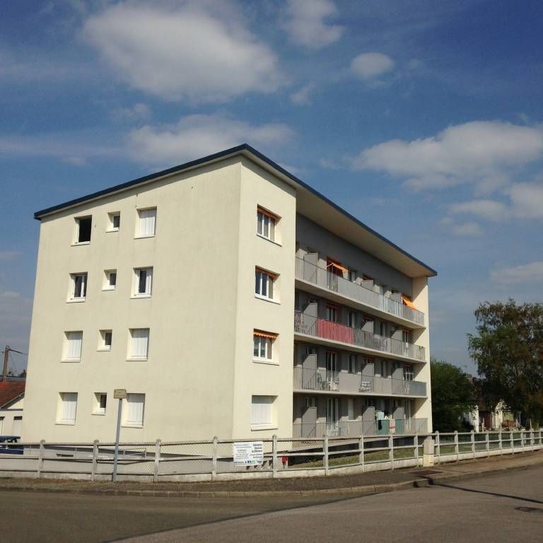 PONT DE L'ARCHE - Appartement T2bis avec balcon + garage - Photo 1