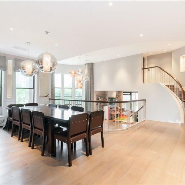 4 bedroom flat to rent - Photo 1