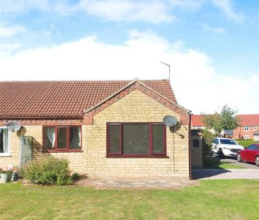 2 bedroom bungalow to rent - Photo 2