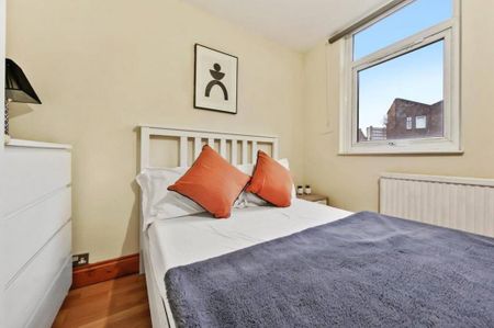 1 bedroom in a house share to rent - Photo 5