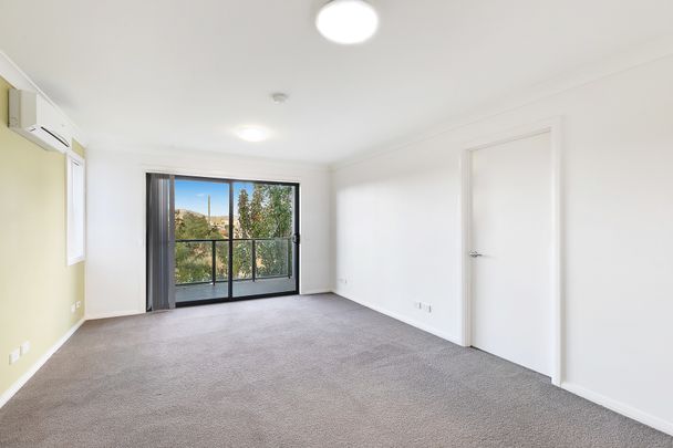 Conveniently Located One Bedroom In Franklin - Photo 1