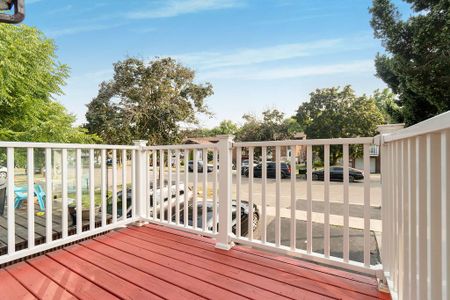 For Lease - 142 Mill Street, Brampton, Ontario - Photo 2