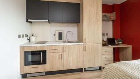 Studio to rent - Photo 3