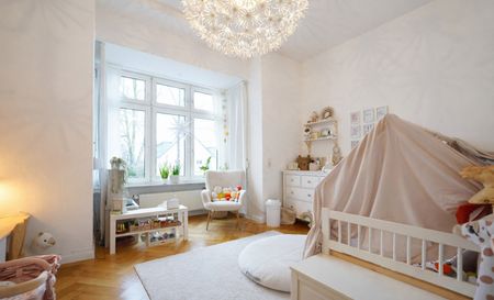 Exklusives Wohnen in Hochparterre mit Kamin und eigenem Garten auf Krefelds bekanntester Allee - Photo 4