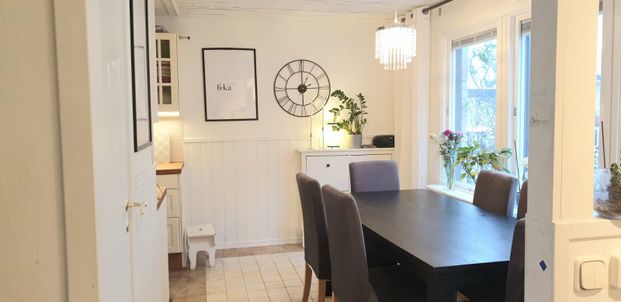 Stenkilsvägen, Täby - Photo 1