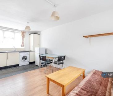 1 bedroom maisonette to rent - Photo 1