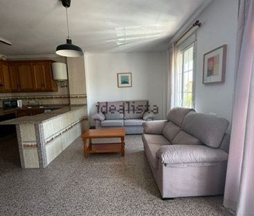 Alquiler de piso en Calle del Nacimiento - Photo 1