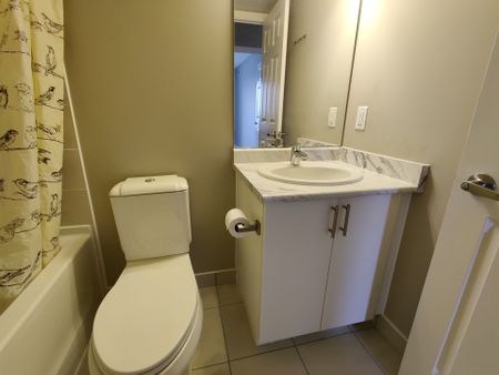 For Lease - 716 Main Street Unit# 206, Milton, Ontario - Photo 5