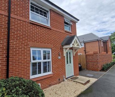 3 bedroom semi-detached house to rent - Photo 2