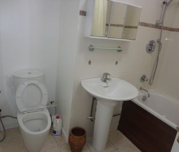 2 Bed Flat, Marlborough, W9 - Photo 5