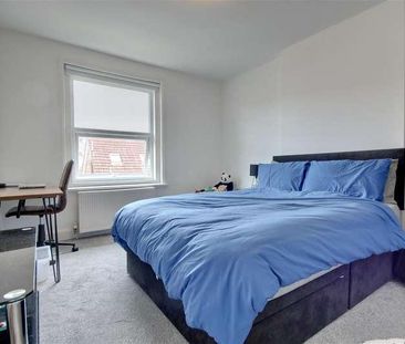 Elphinstone Road, Southsea, PO5 - Photo 2