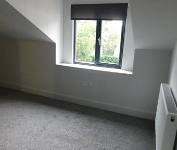 4 bedroom terraced house to rent - Photo 2