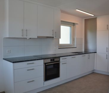 "moderne 4.5-Zimmer-Wohnung an zentraler Lage mit Lift im Haus" - Foto 5