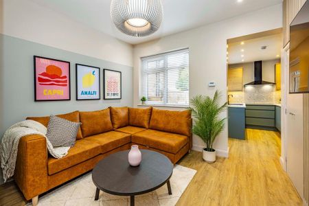 1 bedroom house of multiple occupation to rent - Photo 3