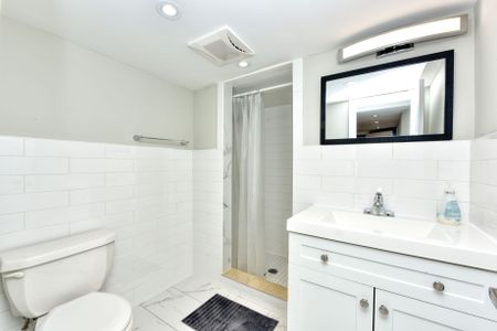 For Lease - 9 Southview Avenue Unit# Basement, Toronto, Ontario - Photo 2