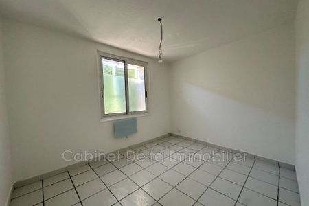 Location Appartement 2 pièces 49m² TOULON 83200 - Photo 2