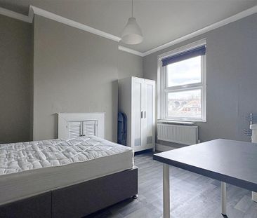 4 bedroom house share to rent - Photo 4