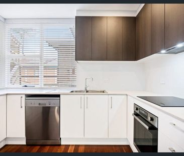 Stunning apartment with amazing city views! - Photo 1