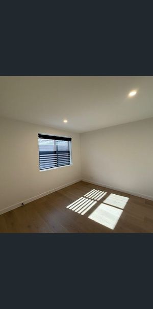 Newly Renovated! - Photo 1