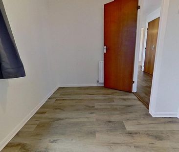 4 bedroom detached house to rent - Photo 4