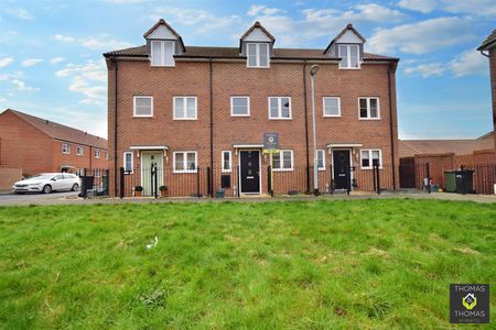 Acorn Way, Hardwicke - Photo 2