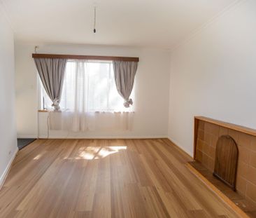 3/6 Burke Street, Seacliff Park - Photo 2