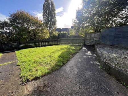 Penarwyn Road, St. Blazey, PL24 - Photo 4