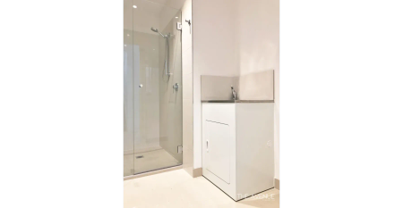 Modern Comfort Meets Prime Location - Perfect for Professionals & Families - Photo 5