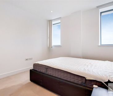 Wembley, HA9, Central Square - Photo 5