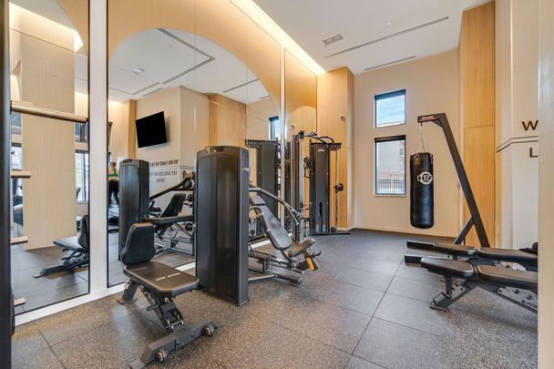 For Lease - 2088 James Street Unit# 207, Burlington, Ontario - Photo 1